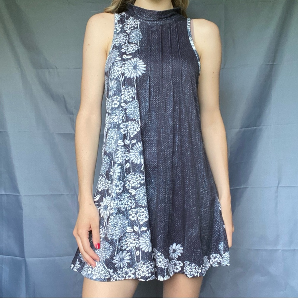 Beautiful Rare Azalea By Fimiona Floral Small Summer Dress